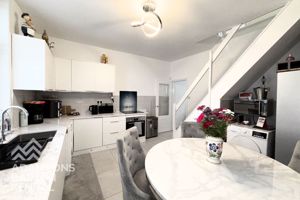 Photo 9- click for photo gallery